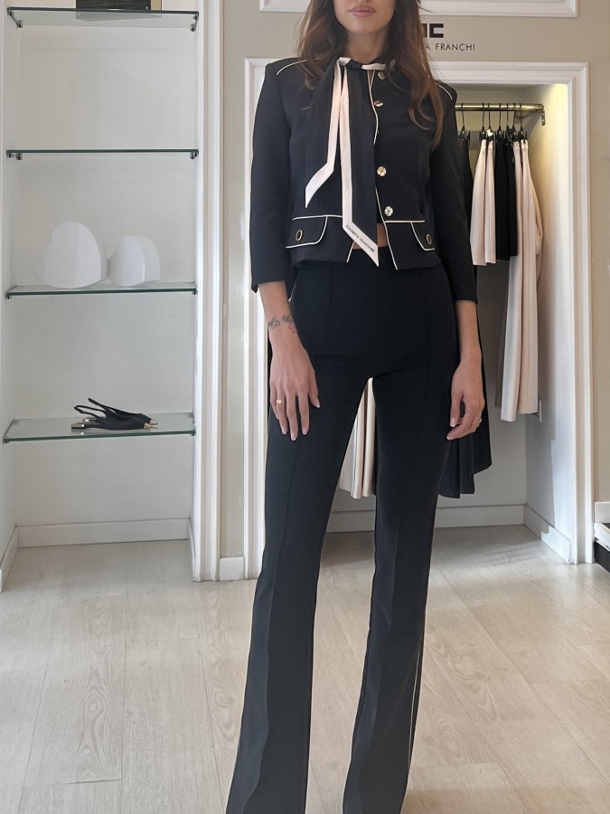 Tailleur Black & Chic: